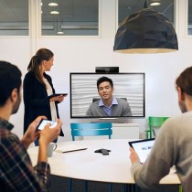 Polycom RealPresence Debut in Use in meeting room